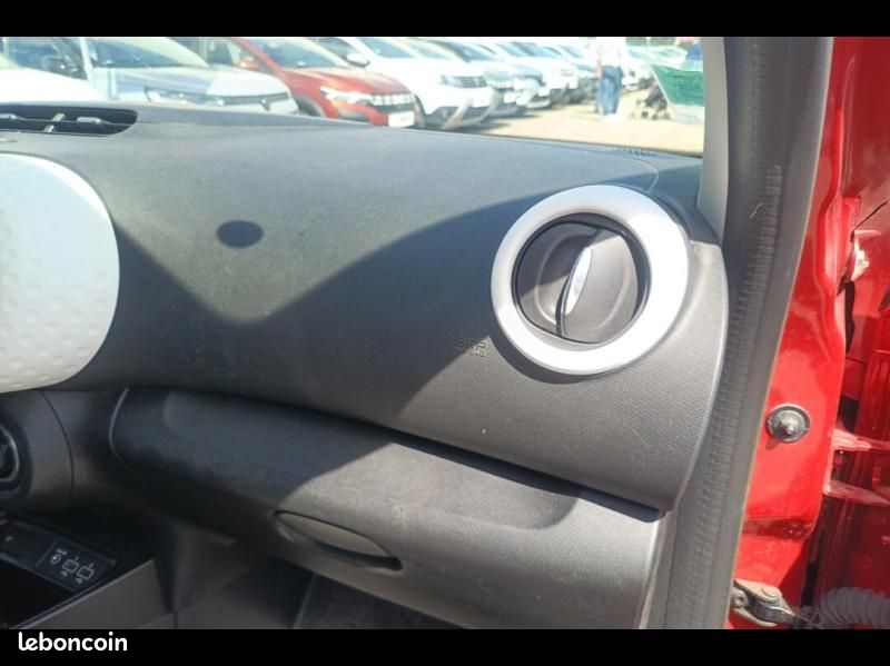 Renault Twingo 1.0 SCe 65ch Equilibre (image 22)