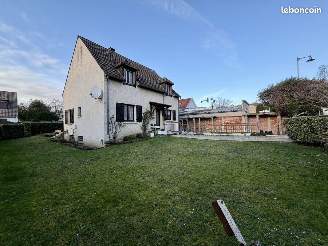 Maison 6 pièces 130 m² · à Saint-Prix · 130 m² · 420 000 €