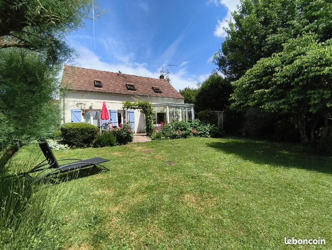 Maison 5 pièces 120 m² · à Nesles-la-Vallée · 120 m² · 378 000 €