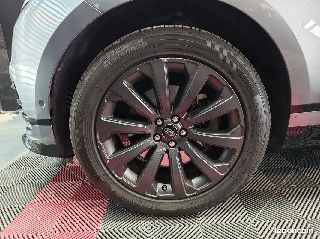 Land Rover RANGE ROVER VELAR R-Dynamic SE R DYNAMIC - REVISION A JOUR - SON MERIDIAN - COFFRE ELECTRIQUE - TOIT OUVRANT (image 12)