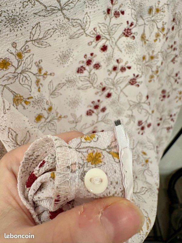 Blouse légère blanche avec des motifs fleuris In Extenso - Taille 46 (image 5)