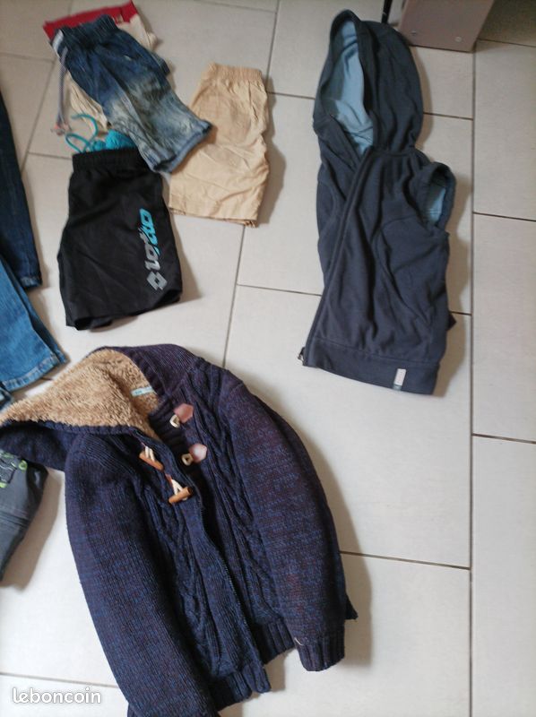Lot vêtements garçon 8ans (image 3)