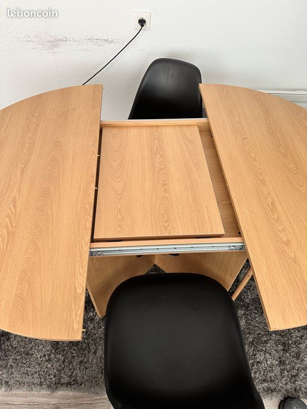 Table a manger ronde en bois extensible (image 3)