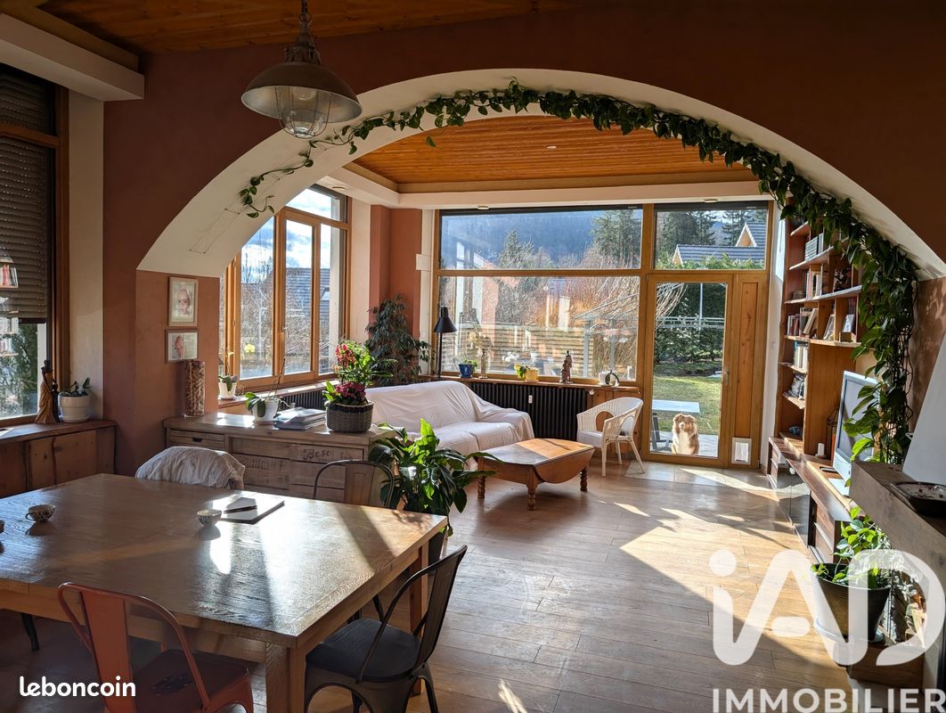Appartement 3 pièces 89 m² · au Gua · 89 m² · 285 000 €