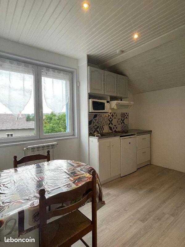 Appartement 1 pièce 14 m² · à Yssingeaux · 14 m² · 430 €/mois