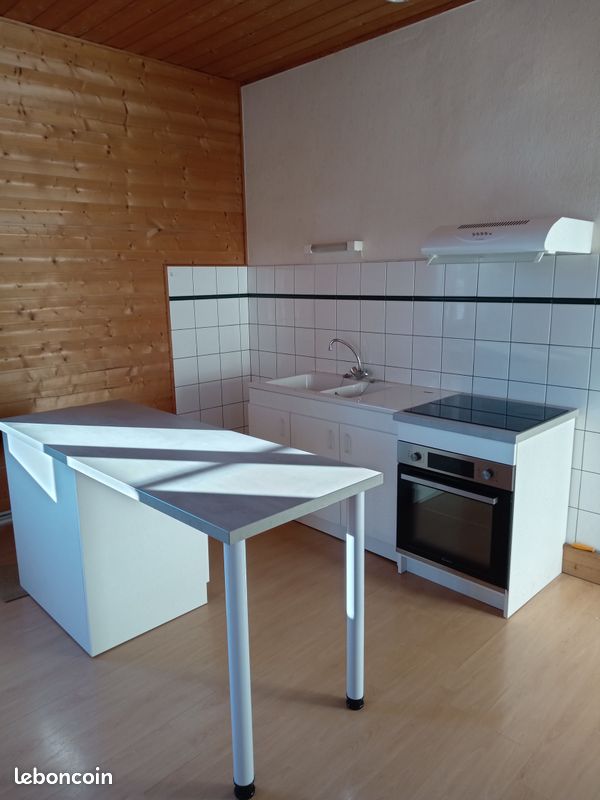 Appartement 4 pièces 66 m² · à Foncine-le-Haut · 66 m² · 713 €/mois