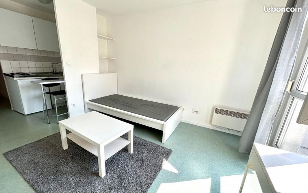 Appartement 1 pièce 27 m² · à Marseille · 27 m² · 450 €