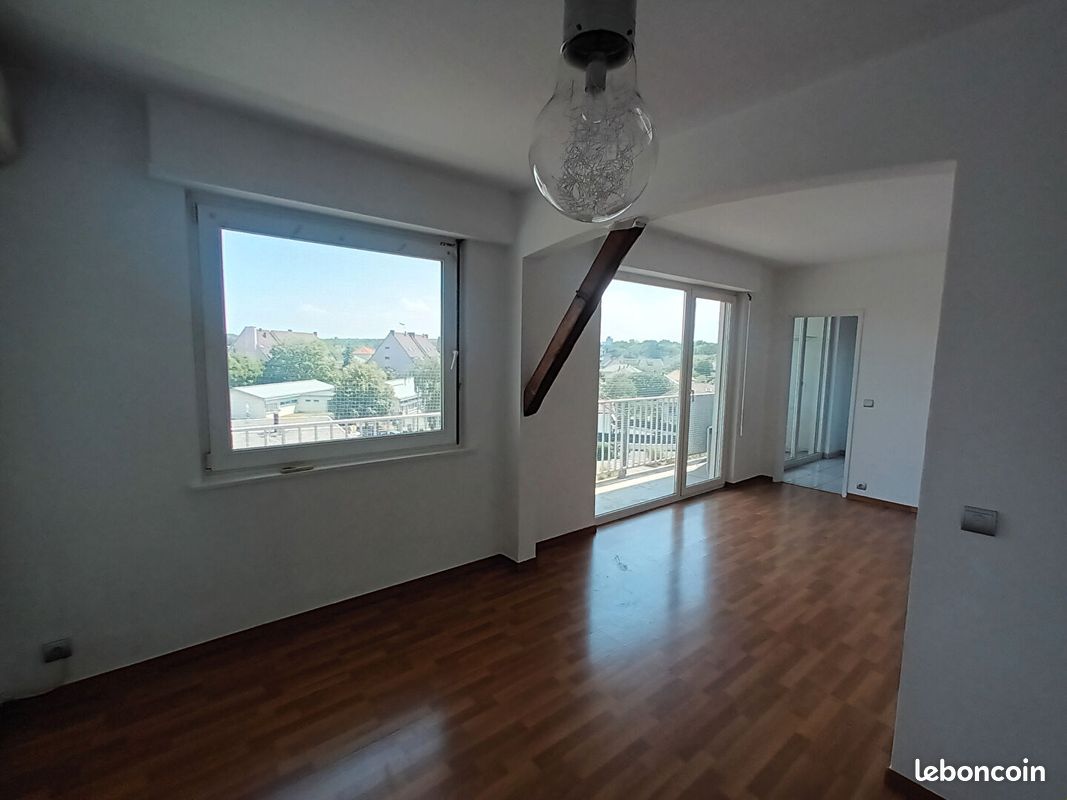 Appartement 4 pièces 76 m² · à Illzach · 76 m² · 830 €