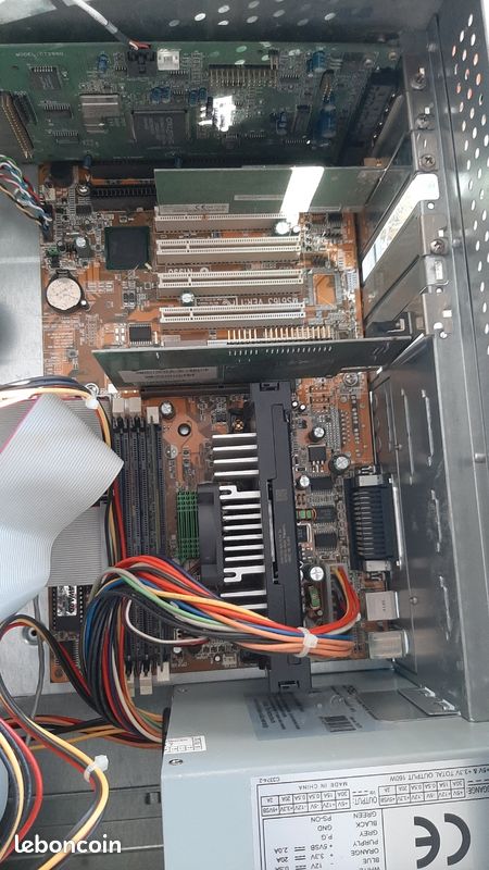 PC Vintage PC vintage Pentium 3 451 MHz avec Windows XP (image 6)