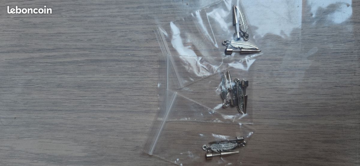 Boucle d'oreille mixte (image 2)