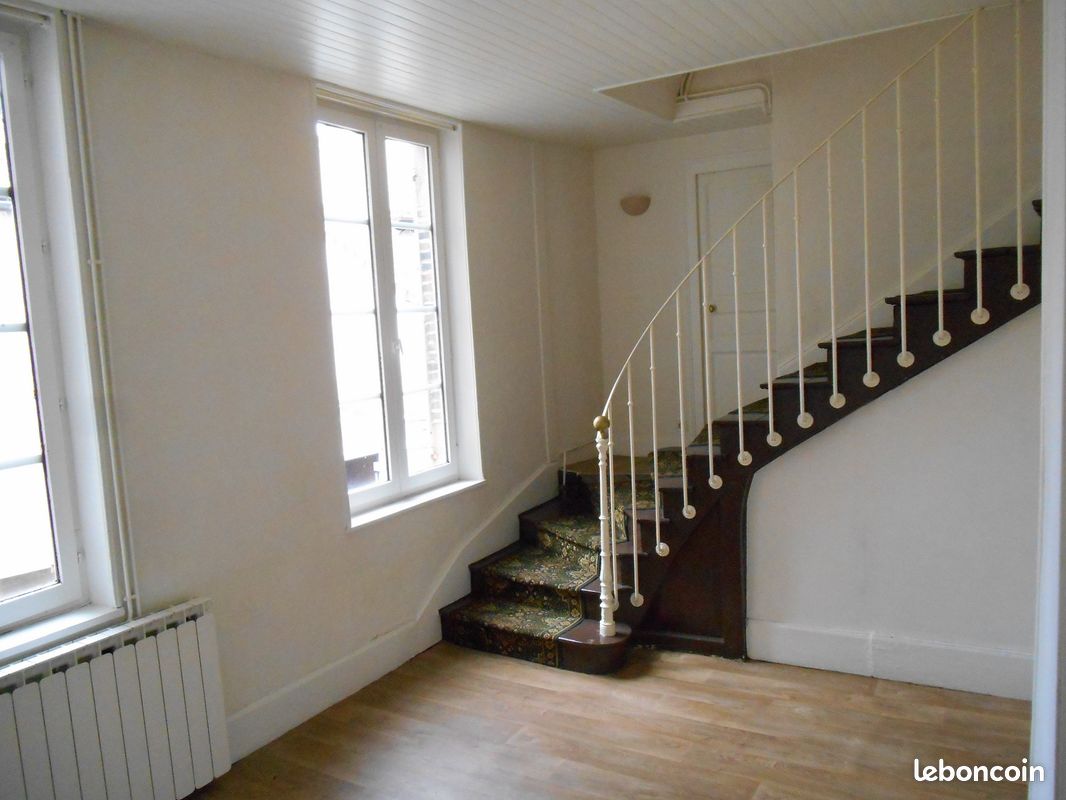 Appartement 2 pièces 42 m² · à Moulins · 42 m² · 411 €/mois