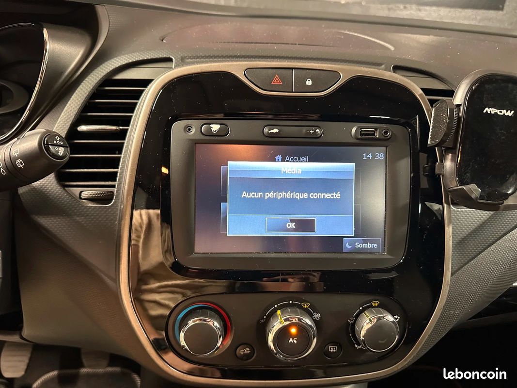 RENAULT CAPTUR dCi 90 Energy S&S eco² Zen 7580 (image 20)