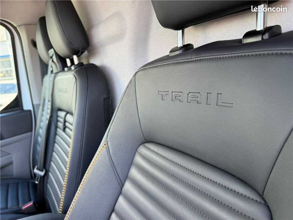 Ford Transit Custom Fourgon II 320 L1H1 2.0 ECOBLUE 136 CH TRAIL (image 8)