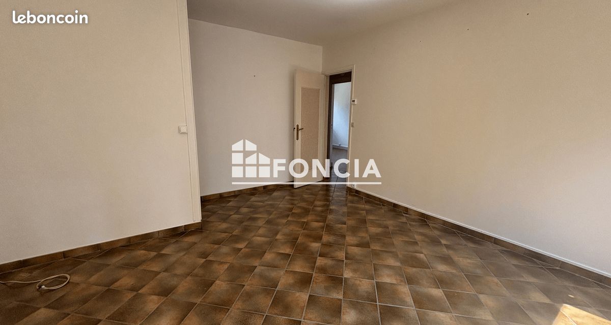 Appartement 4 pièces 69 m² · à Verneuil-sur-Seine · 69 m² · 1 070 €/mois