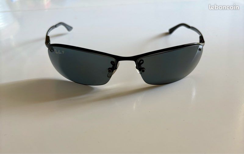 Ray Ban RB3183 noires verres polarisés Accessoires Bagagerie
