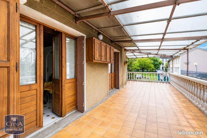 Maison 7 pièces 167 m² — 2