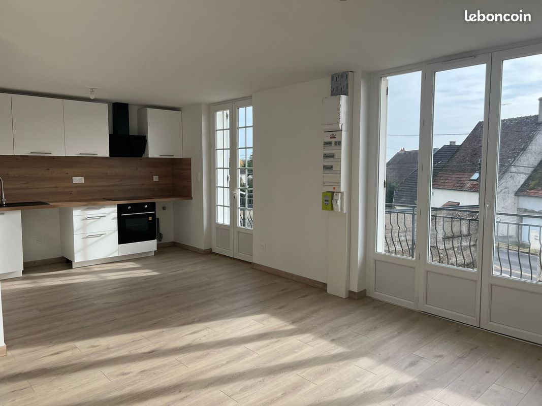 Appartement 3 pièces 52 m² · à Saint-Amand-Montrond · 52 m² · 570 €/mois