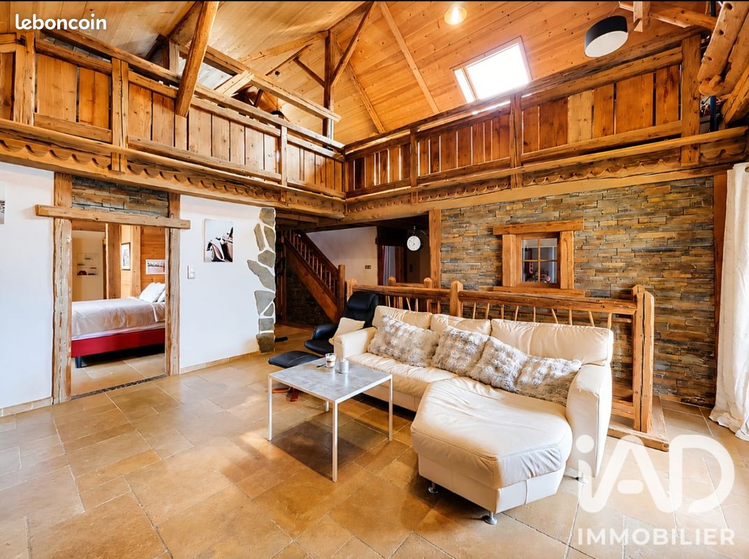 Appartement 5 pièces 153 m² · à Viuz-en-Sallaz · 153 m² · 399 000 €