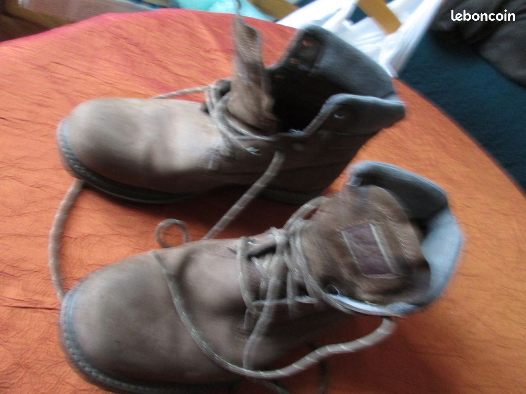 CHAUSSURES CATERPILLAR pointure 43 (image 11)