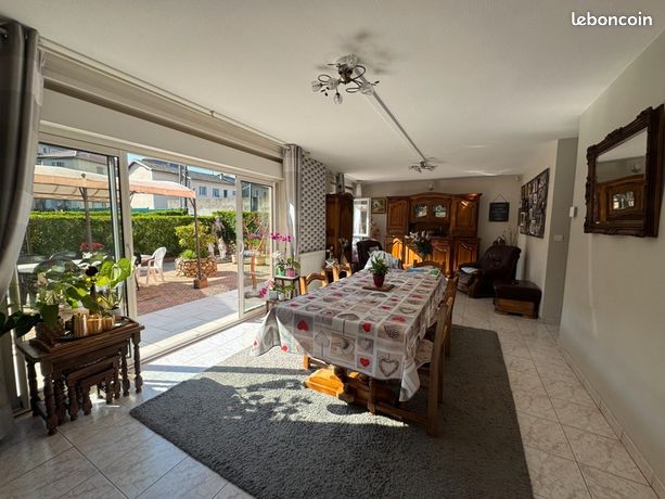 Maison 6 pièces 140 m²