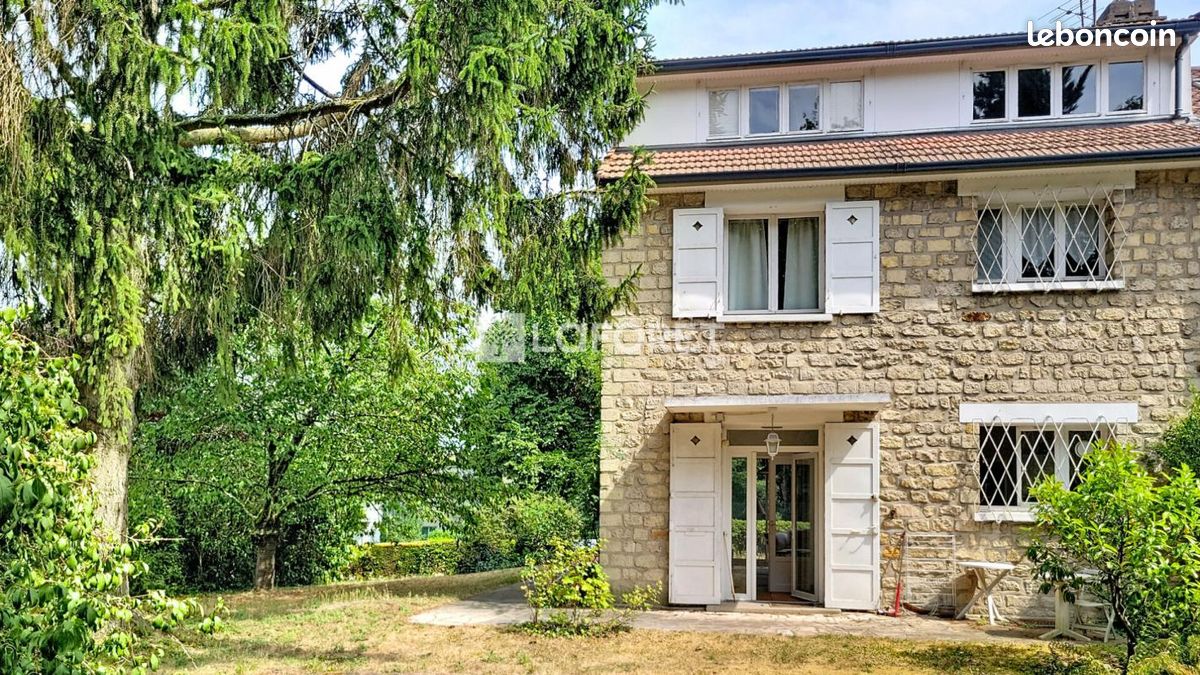 Maison 6 pièces 137 m² · à Montmorency · 137 m² · 420 000 €