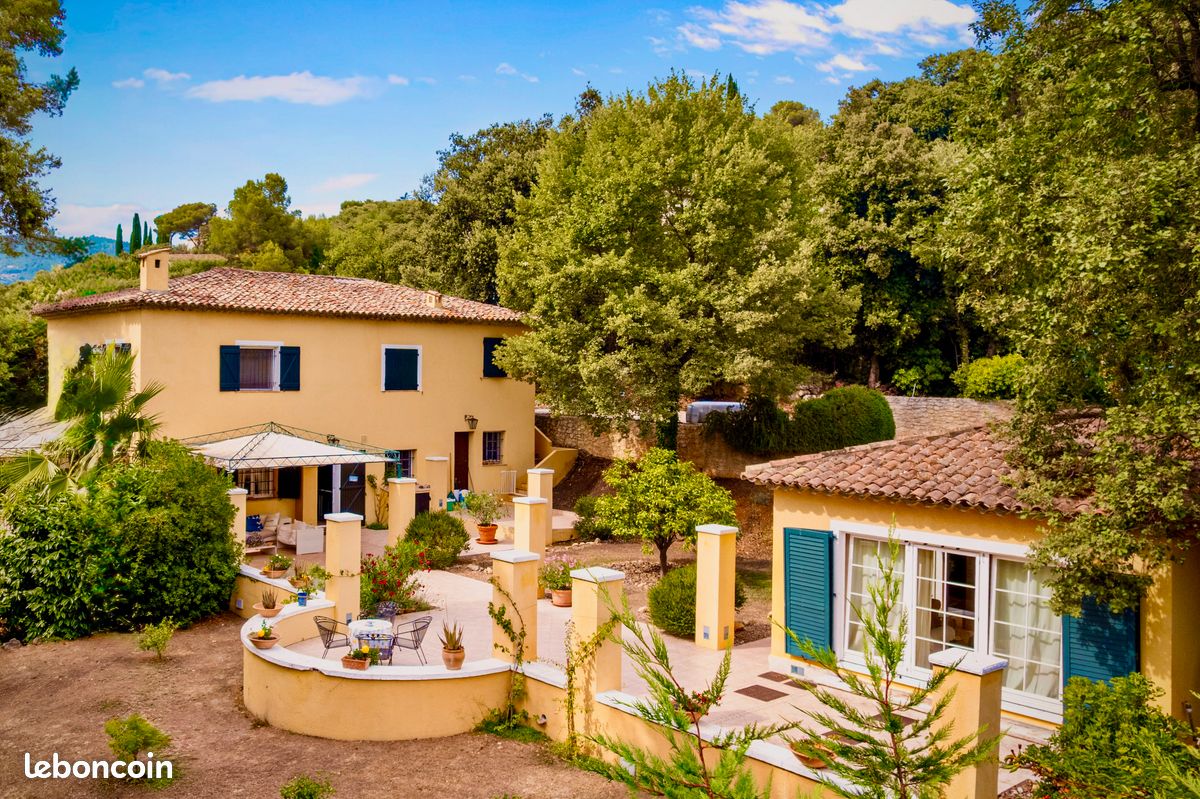 Villa a Saint Paul de Vence avec Piscine (image 1)