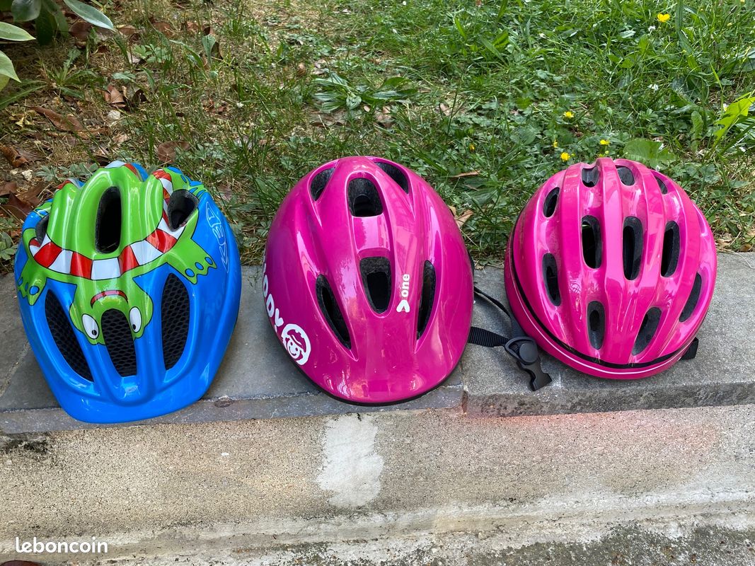 Casques vélo enfant (x3) (image 1)