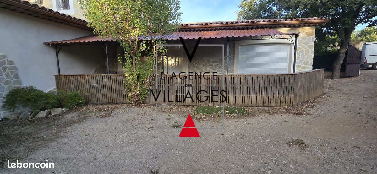 Appartement 1 pièce 22 m² · à Saint-Cézaire-sur-Siagne · 22 m² · 700 €/mois
