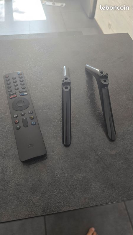 Television xiaomi smart tv 70 cm (image 2)