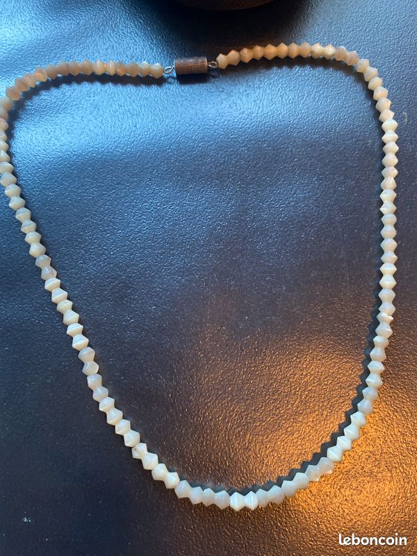 Collier Ancien Vintage - Bijou Fantaisie élégant - Occasion
