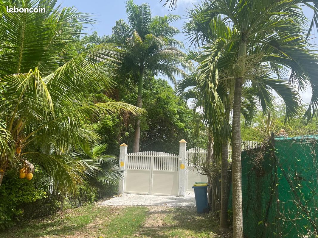 Maison 2 pièces 50 m² · à Le Moule · 50 m² · 760 €/mois