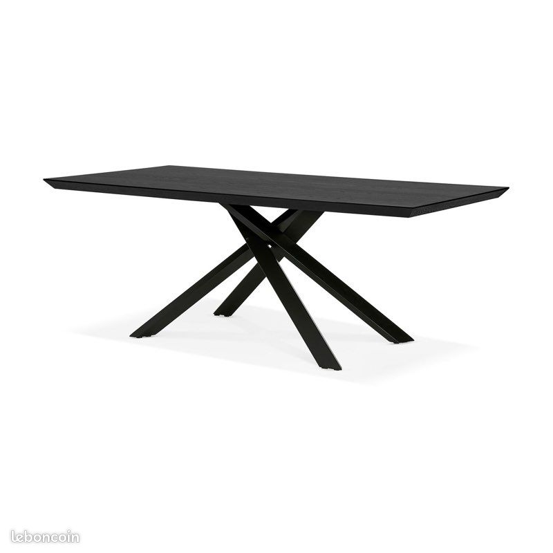 Table à manger style industrielle en bois et métal noir (image 4)