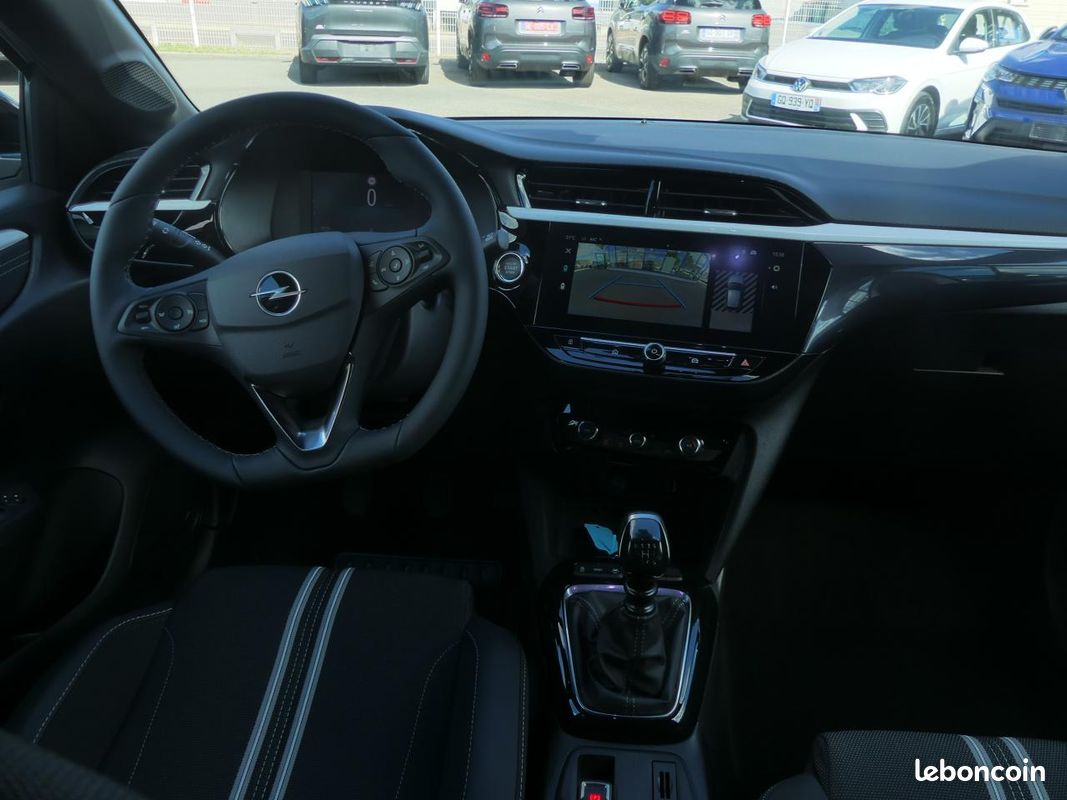 OPEL CORSA 1.2 Turbo 100 ch GS (image 12)