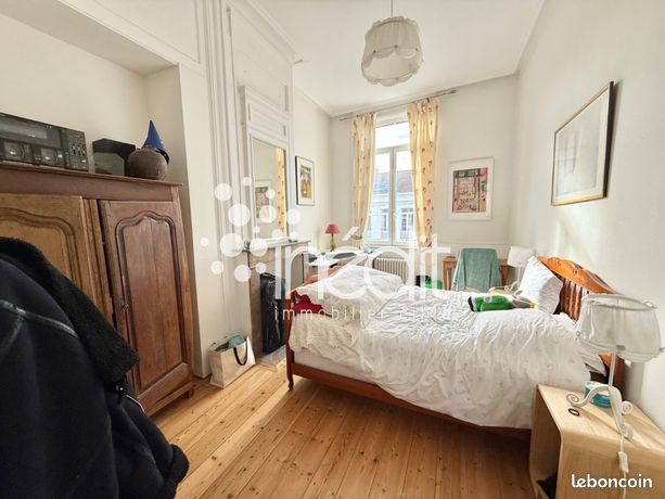Maison 8 pièces 289 m² — 7