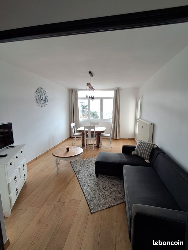Appartement 4 pièces 62 m² · à Privas · 62 m² · 680 €