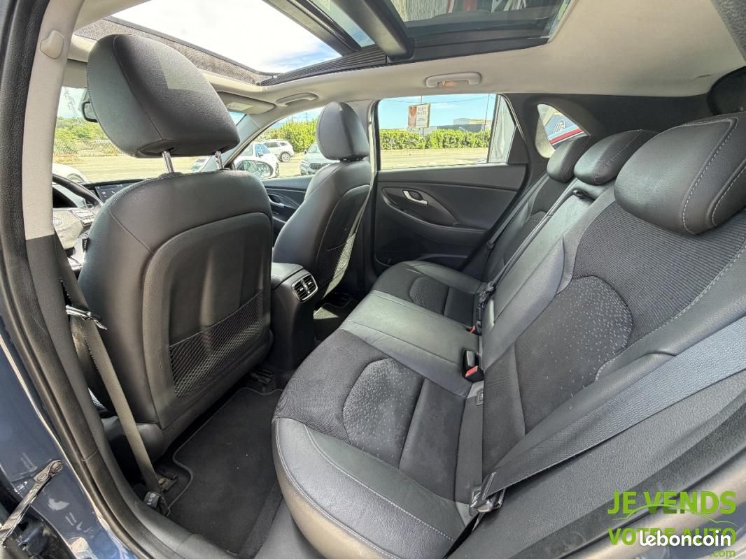 Hyundai i30 1.6 CRDi 136ch Creative DCT-7 (image 8)