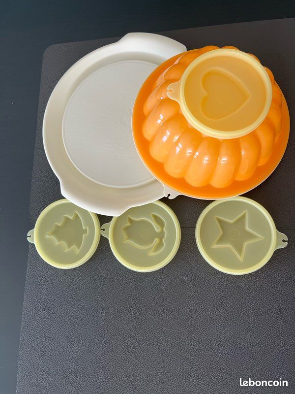 Moule à Charlotte Tupperware Vintage - Orange Et Blanc, Avec Couvercle, Neuf