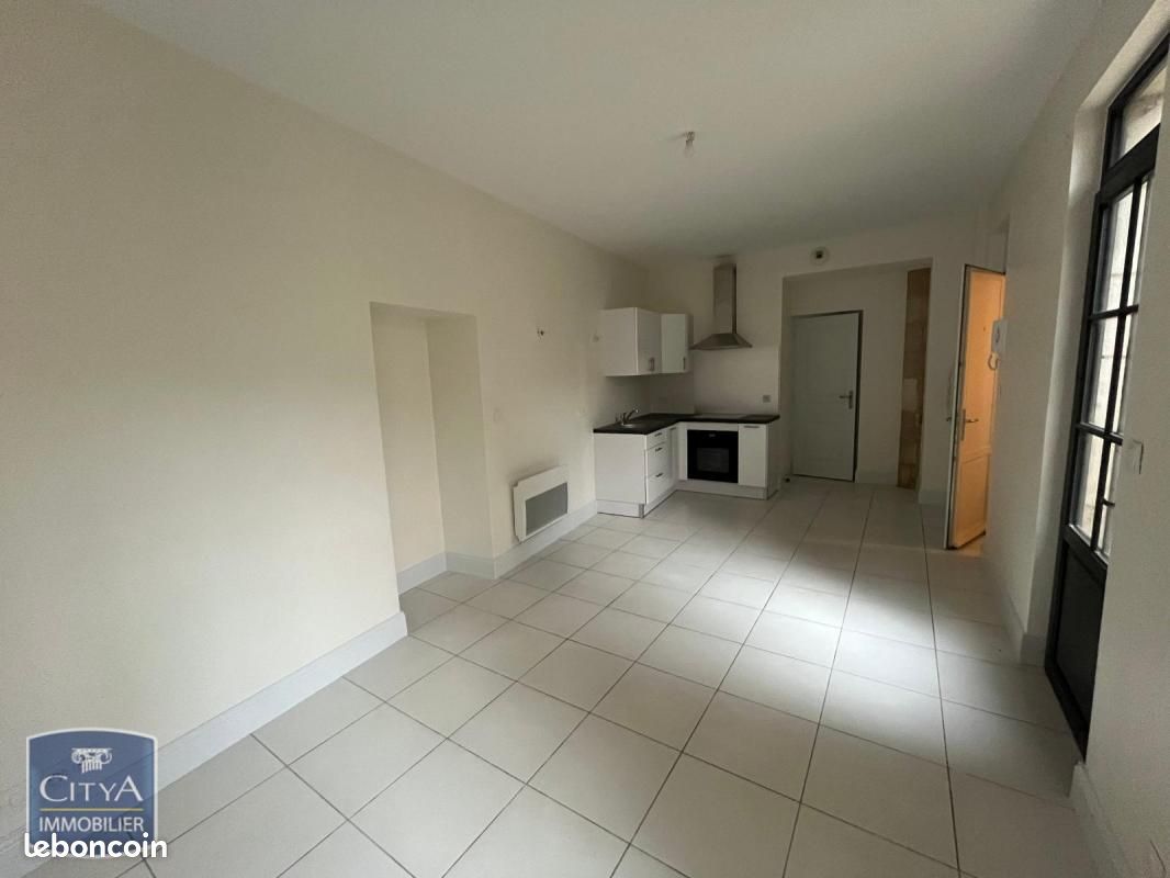 Appartement 1 pièce 24 m² - Poitiers 86000 (image principale 3)