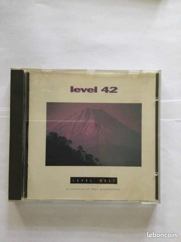 Level 42 Level best (image 1)