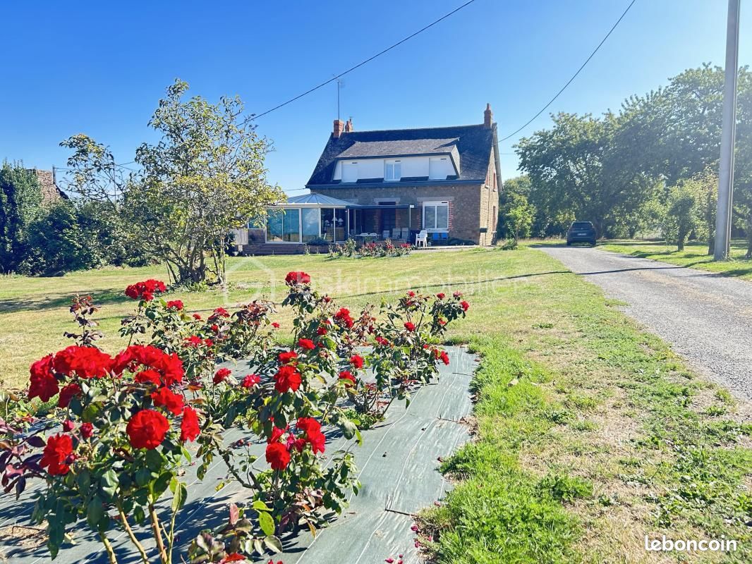 Maison 6 pièces 163 m² · à Juvigné · 163 m² · 199 900 €