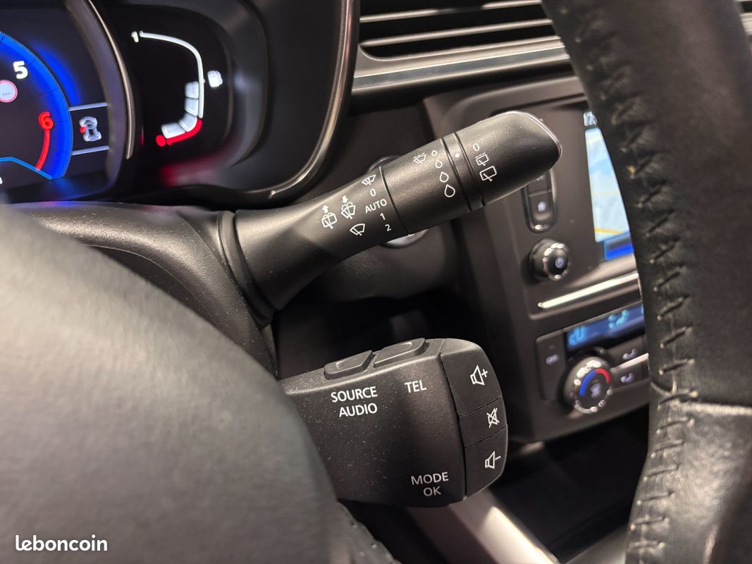 RENAULT KADJAR TCe 130 Energy Intens (image 18)