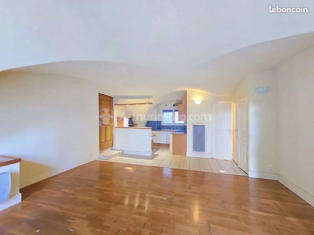 Appartement 1 pièce 36 m² · à Clermont-Ferrand · 36 m² · 450 €/mois