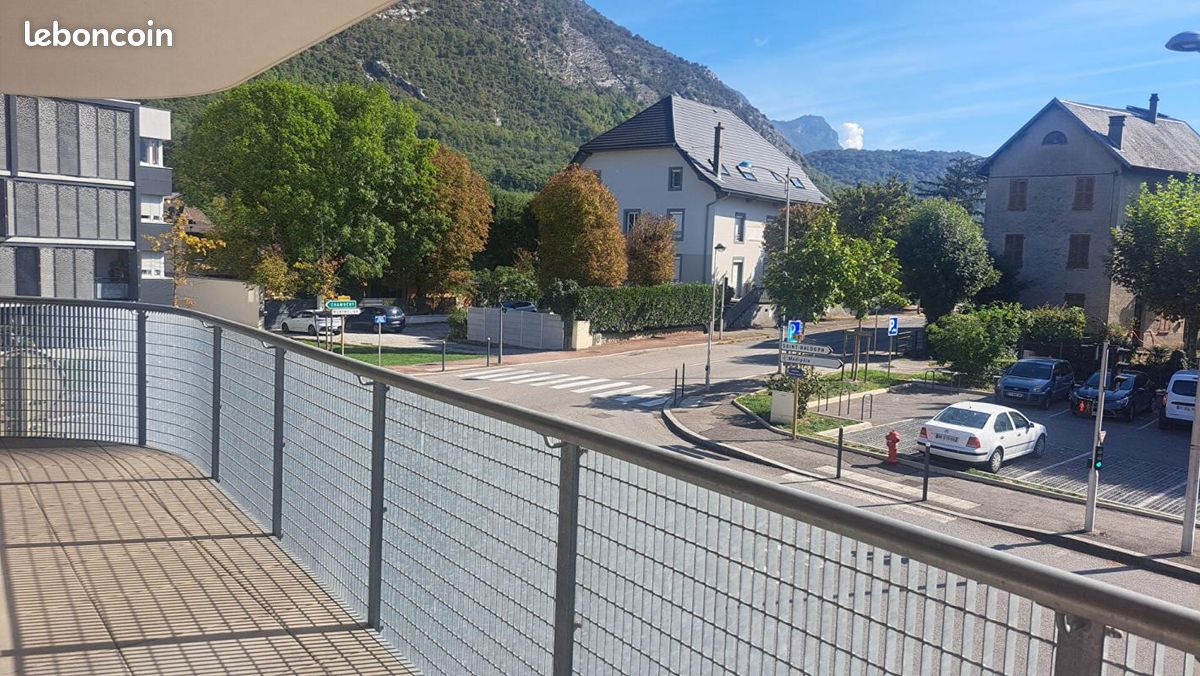 Appartement 3 pièces 66 m² · à Challes-les-Eaux · 66 m² · 275 000 €