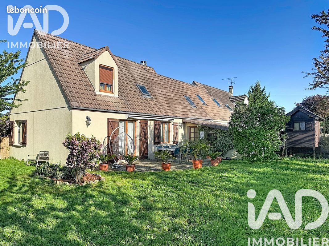 Maison 5 pièces 106 m² · à Faremoutiers · 106 m² · 305 000 €