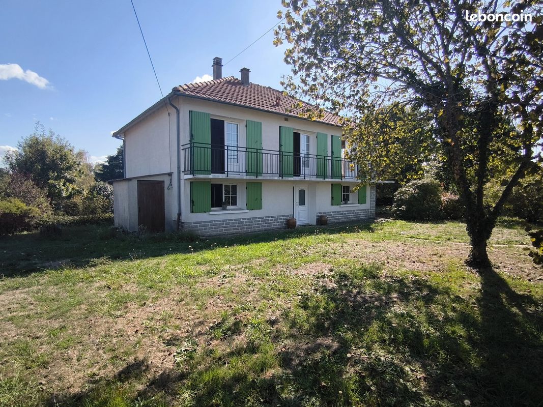 Maison 5 pièces 133 m² · à Saint-Junien · 133 m² · 139 100 €