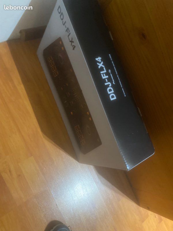 Controleur dj flx4 pionner (image 2)