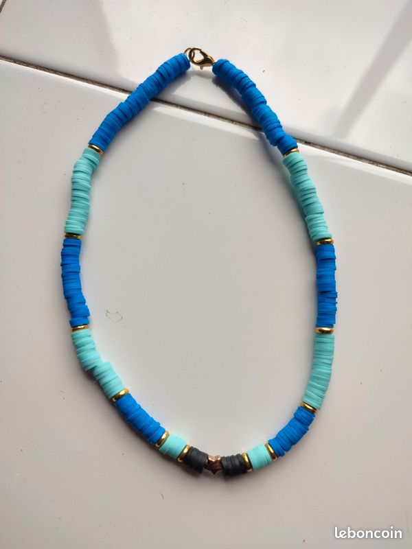 Collier perles (image 1)