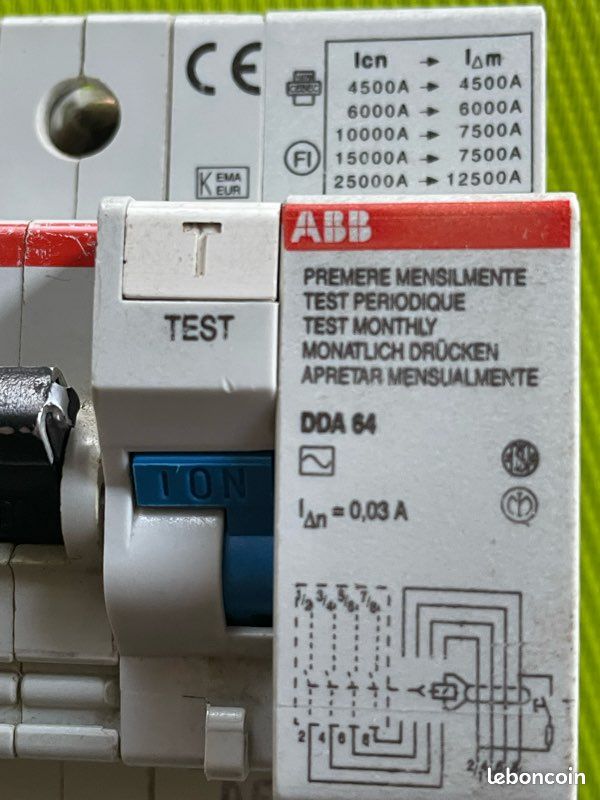 Disjoncteur + différentiel 4P - S244 c32 400v - ABB DDA64 (image 3)