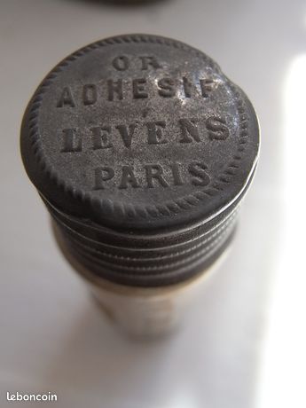 Or Adhésif Pur Levens Paris, Poids Total 52g, Dans Fiole En Verre XIXe - Occasion - Or Jaune