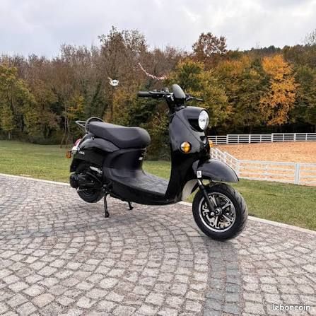 Scooter électrique volta vs2 (image 1)